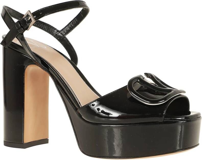 Valentino Garavani Signature VLogo Sandaal in Zwart Black Dames