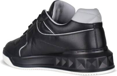 Valentino Garavani Sneakers Black Heren