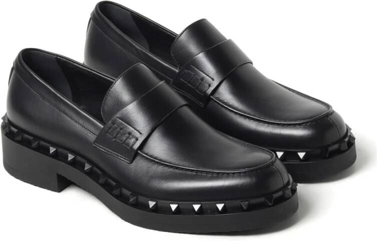 Valentino Garavani Stijlvolle Loafers voor Heren Black Heren