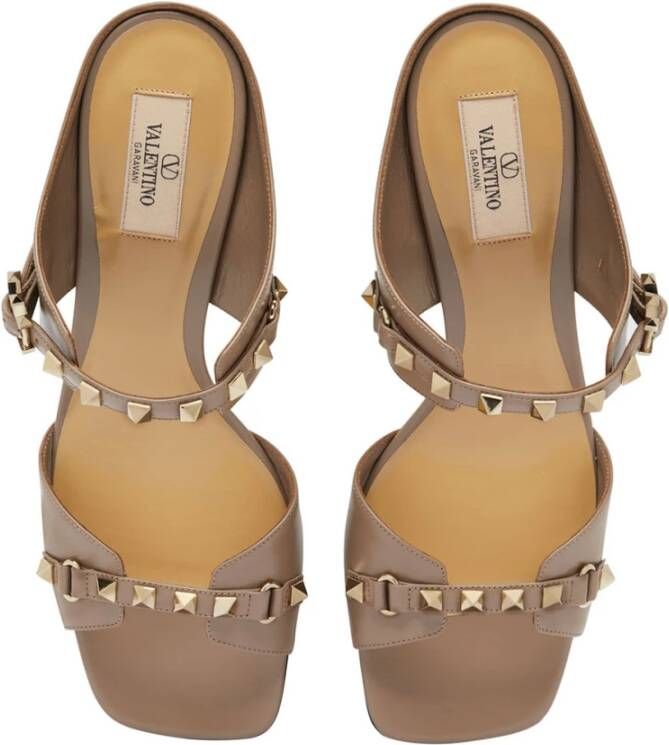 Valentino Garavani Stijlvolle Slippers voor Vrouwen Beige Dames