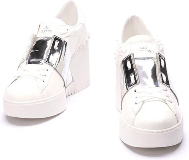 Valentino Garavani Stijlvolle Sneakers voor Trendy Fashionistas White Dames