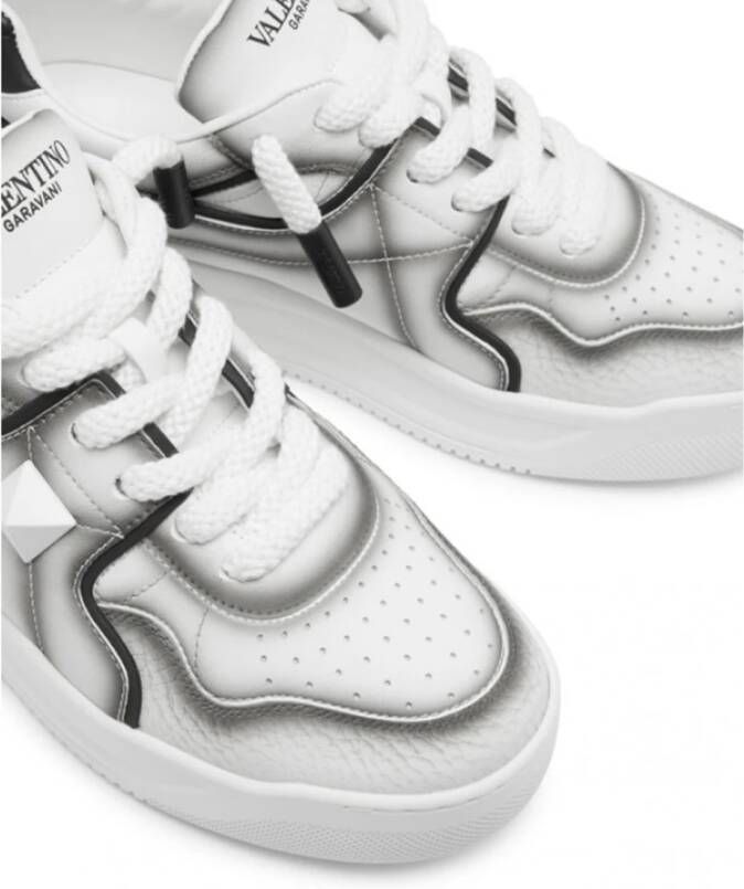 Valentino Garavani Stijlvolle Sneakers voor Trendy Fashionistas White Heren