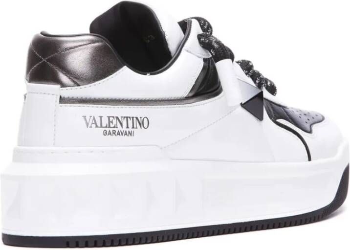 Valentino Garavani Stijlvolle Sneakers voor Trendy Outfits Black Heren