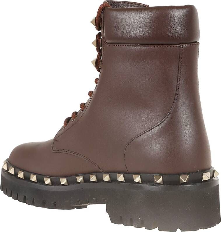 Valentino Garavani Studded Combat Boot in Platina Brown Dames