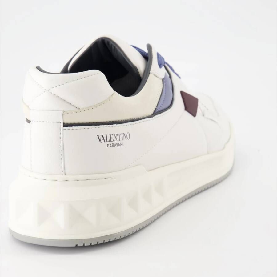 Valentino Garavani Studded Leren Sneakers White Heren