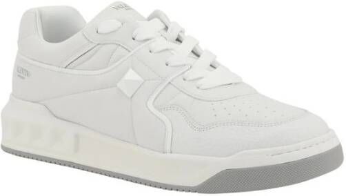 Valentino Garavani Studded Leren Sneakers White Heren