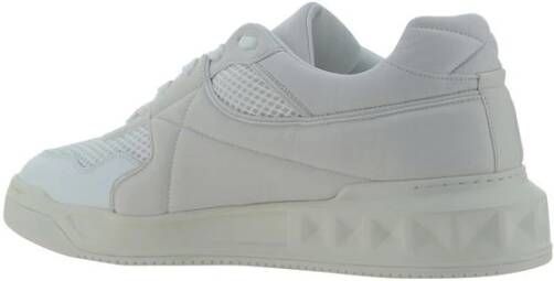 Valentino Garavani Studded Leren Sneakers White Heren