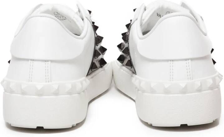 Valentino Garavani Studded Leren Sneakers Wit Grijs White Dames