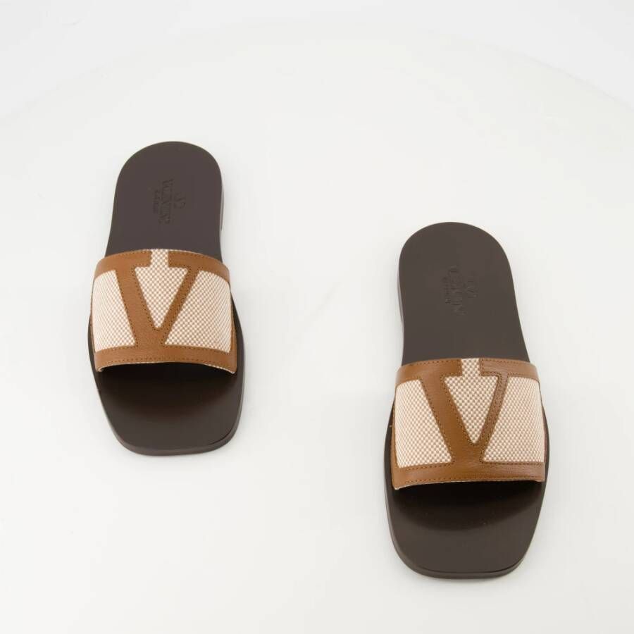 Valentino Garavani Viva Superstar Leren Sandalen Brown Heren