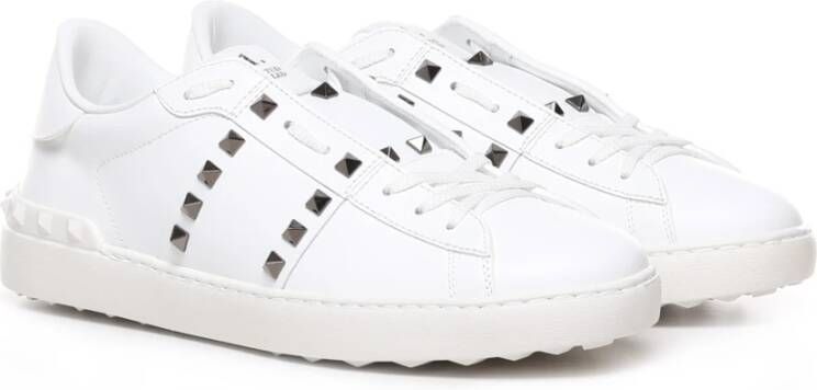 Valentino Garavani Witte Leren Sneakers met Stud Details White Heren