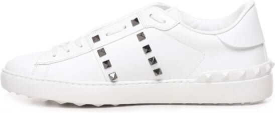 Valentino Garavani Witte Leren Sneakers met Stud Details White Heren