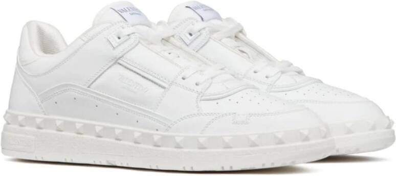 Valentino Garavani Witte Leren Sneakers Stijlvol Ontwerp White Heren