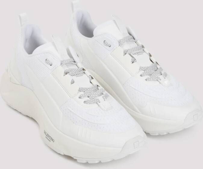 Valentino Garavani Witte Mesh Sneakers Amandel Teen White Heren