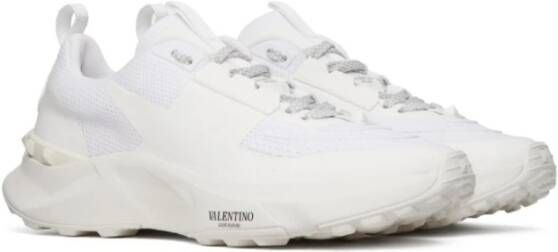 Valentino Garavani Witte Rockstud Mesh Sneakers White Heren