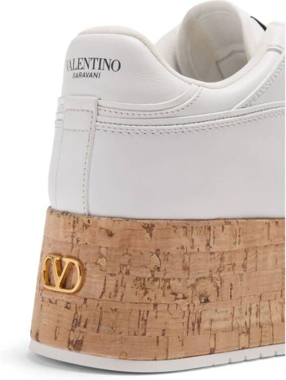 Valentino Garavani Witte Sneakers met Kurken Plateauzool White Dames