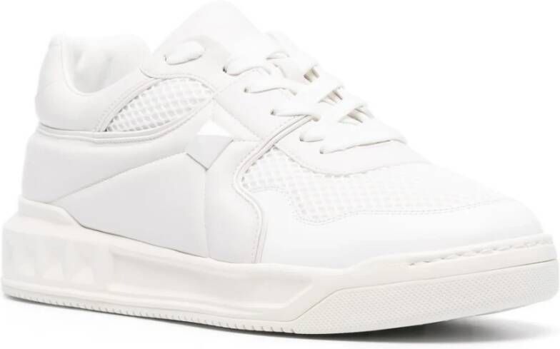 Valentino Garavani Witte Sneakers met Studs White Heren