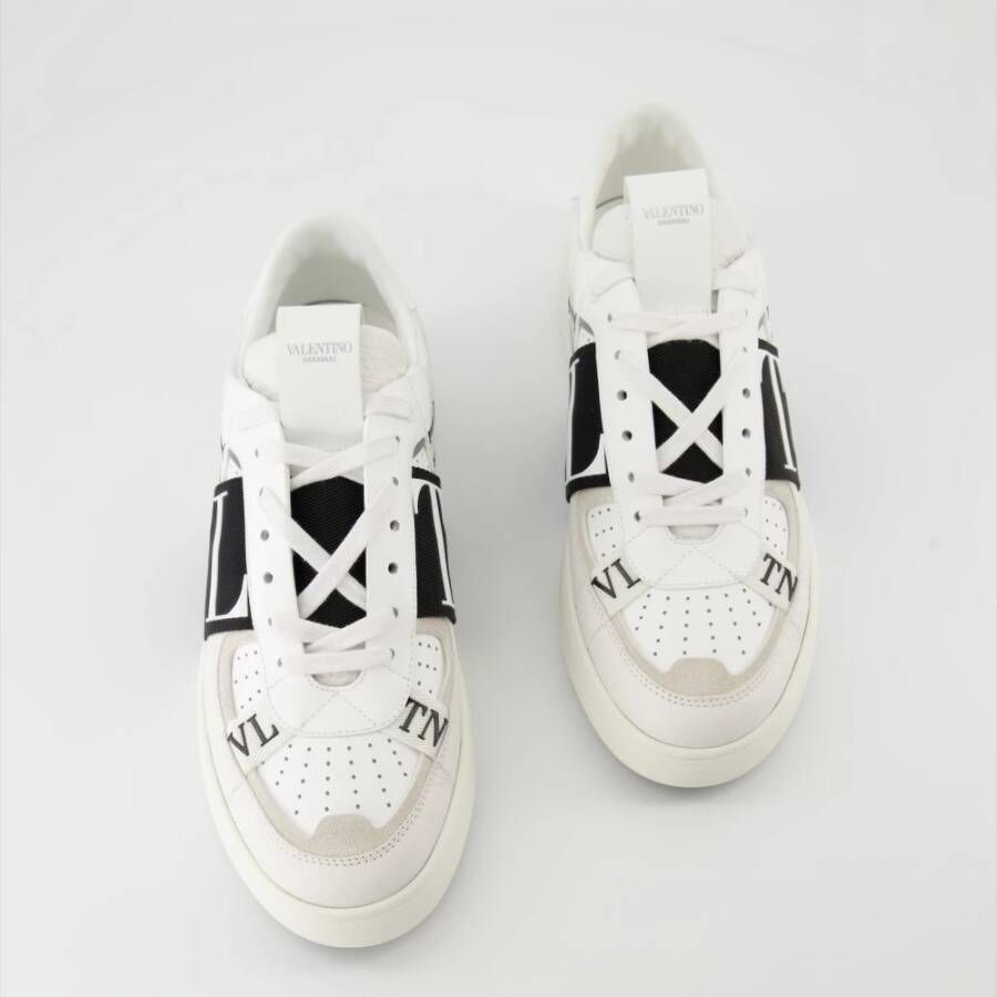 Valentino Garavani Witte Sneakers van Korrelig Leer White Heren