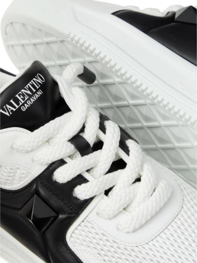 Valentino Garavani Witte Sneakers voor een stijlvolle look White Heren