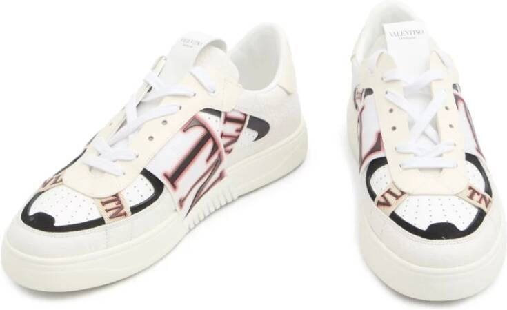 Valentino Garavani Witte Sneakers voor een stijlvolle look White Heren