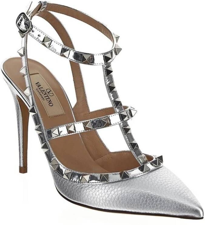 Valentino Garavani Zilveren Leren Pumps Puntige Neus Hakken Gray Dames