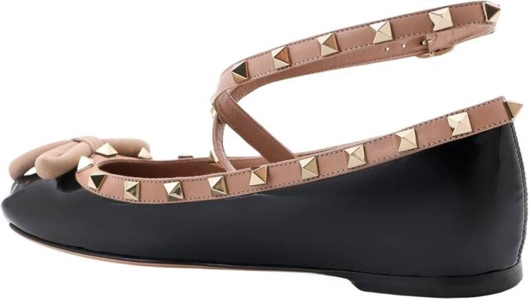 Valentino Garavani Zwarte Ballerinas met Enkelband Black Dames