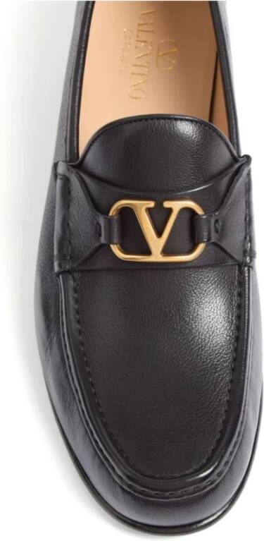 Valentino Garavani Zwarte Loafer Schoenen Elegante Stijl Black Heren