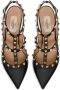 Valentino Garavani Zwarte Rockstud Pumps met Gouden Accenten Black Dames - Thumbnail 5