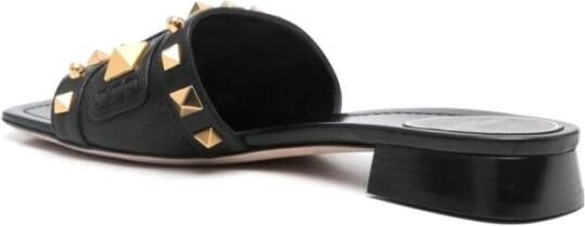 Valentino Garavani Zwarte Sandalen met VLogo Studs Black Dames