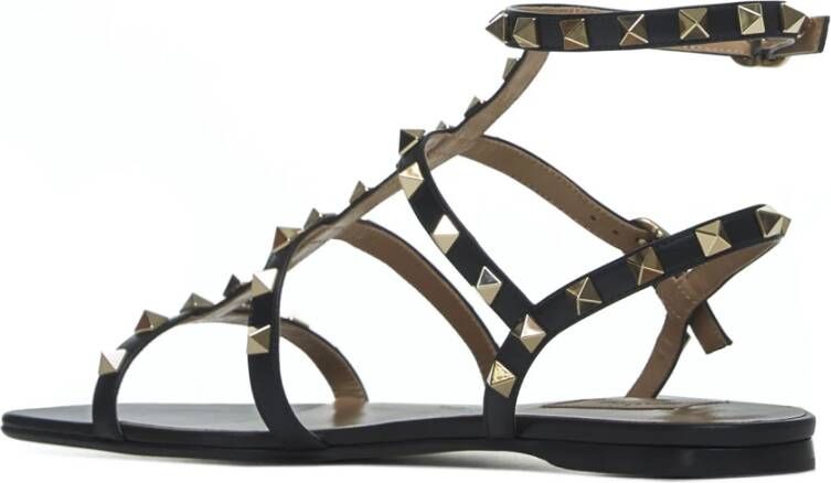 Valentino Garavani Zwarte Sandalen voor een Stijlvolle Look Black Dames