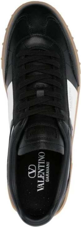 Valentino Garavani Zwarte Sneakers met Logo Detail Black Heren