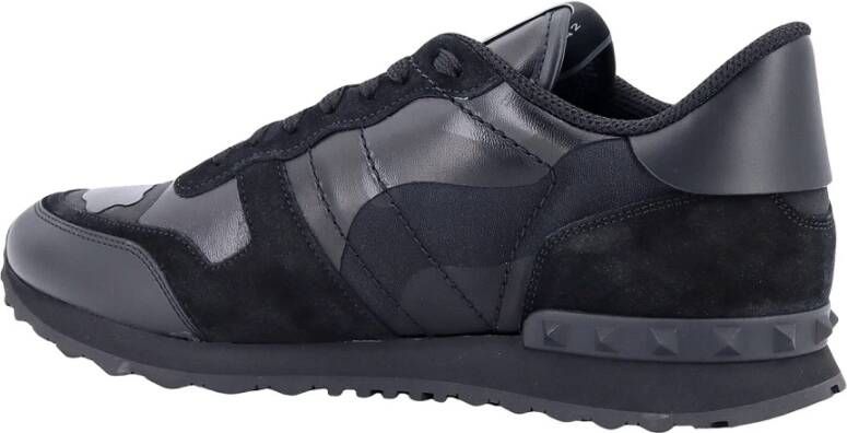 Valentino Garavani Zwarte Sneakers met Suède Inzetstukken Black Heren