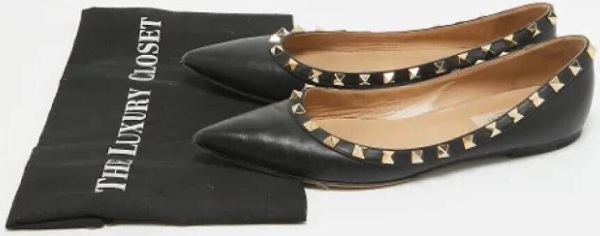 Valentino Vintage Pre-owned Leather flats Black Dames