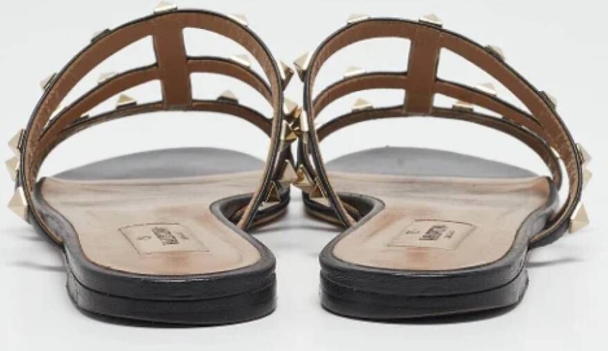 Valentino Vintage Pre-owned Leather flats Black Dames