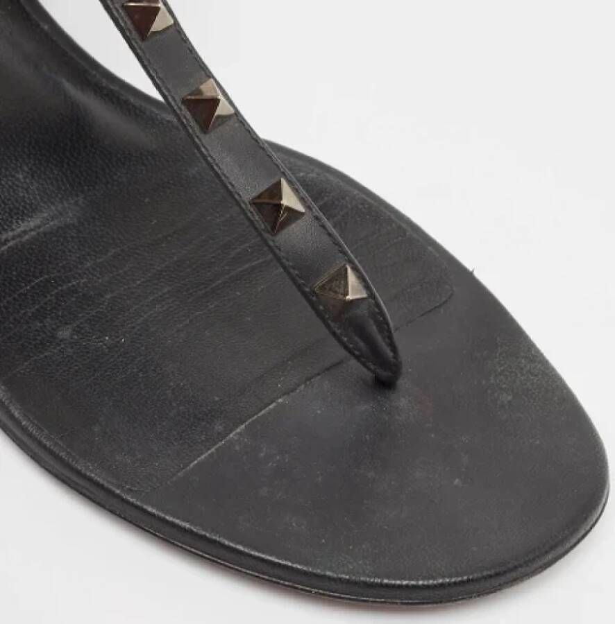 Valentino Vintage Pre-owned Leather flats Black Dames