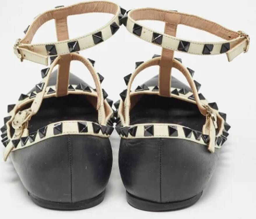 Valentino Vintage Pre-owned Leather flats Black Dames