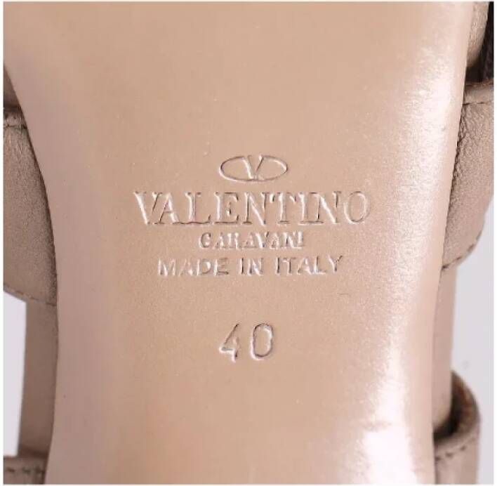 Valentino Vintage Pre-owned Leather sandals Beige Dames