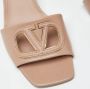 Valentino Vintage Pre-owned Leather sandals Beige Dames - Thumbnail 6
