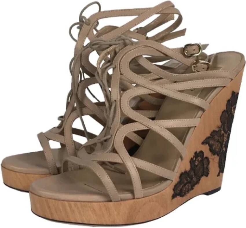 Valentino Vintage Pre-owned Leather sandals Beige Dames