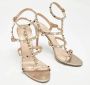 Valentino Vintage Pre-owned Leather sandals Beige Dames - Thumbnail 4