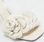 Valentino Vintage Pre-owned Leather sandals Beige Dames - Thumbnail 7