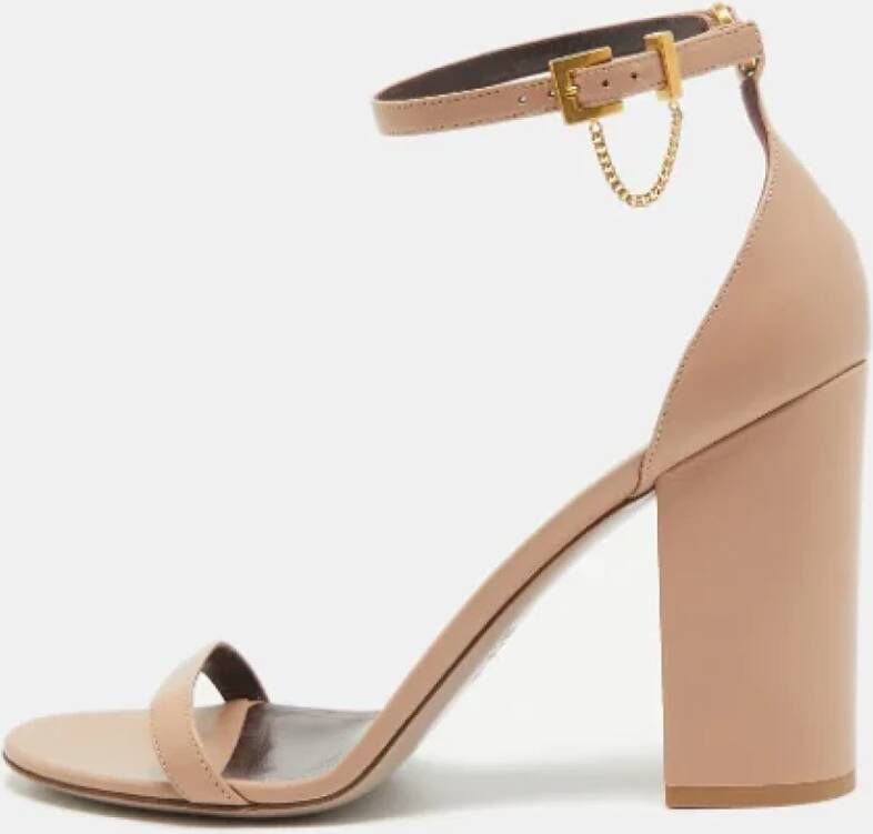 Valentino Vintage Pre-owned Leather sandals Beige Dames