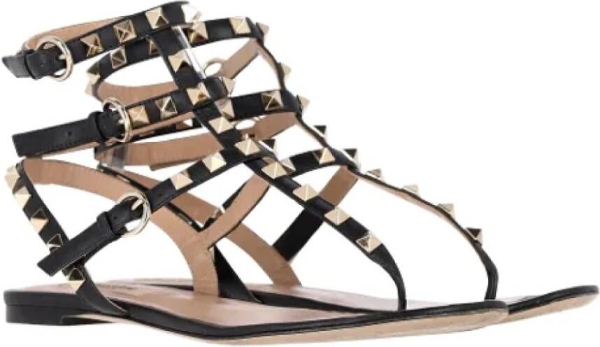 Valentino Vintage Pre-owned Leather sandals Black Dames