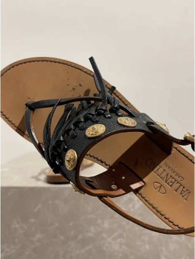 Valentino Vintage Pre-owned Leather sandals Black Dames