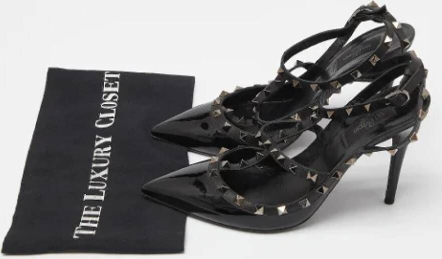 Valentino Vintage Pre-owned Leather sandals Black Dames