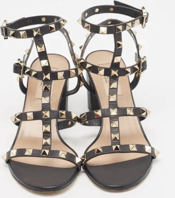 Valentino Vintage Pre-owned Leather sandals Black Dames