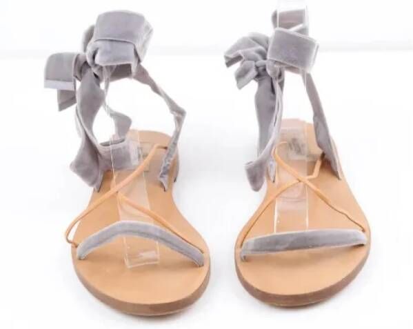 Valentino Vintage Pre-owned Leather sandals Gray Dames