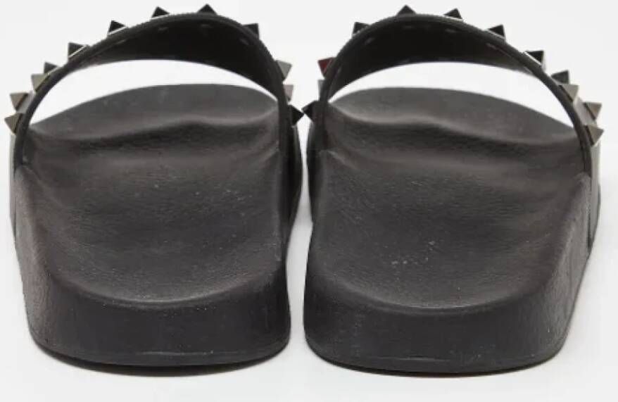 Valentino Vintage Pre-owned Rubber flats Black Dames