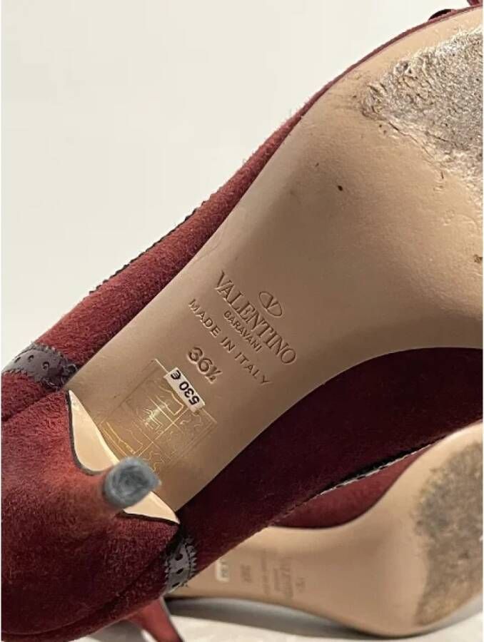 Valentino Vintage Pre-owned Suede heels Red Dames