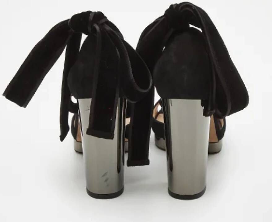 Valentino Vintage Pre-owned Suede sandals Black Dames