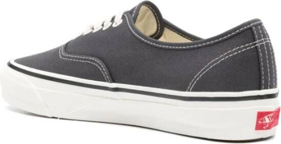 Vans Grijze Canvas Sneakers met Contraststiksels Gray Heren